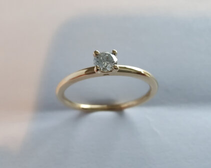 Verlovingsring 18 kt diamant