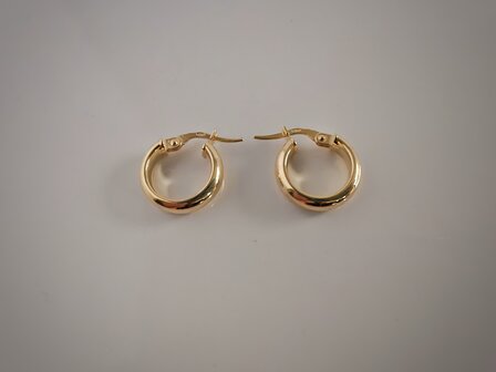 Gouden creolen 18 kt breed