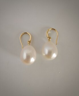 HooK Pearl Drop 18 kt
