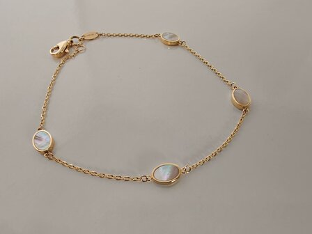 Gouden armband 18 kt met parel moer