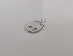 Hanger Mom met 2 kindervoetjes B1262