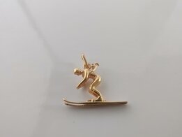 Hanger goud 18 kt skiër